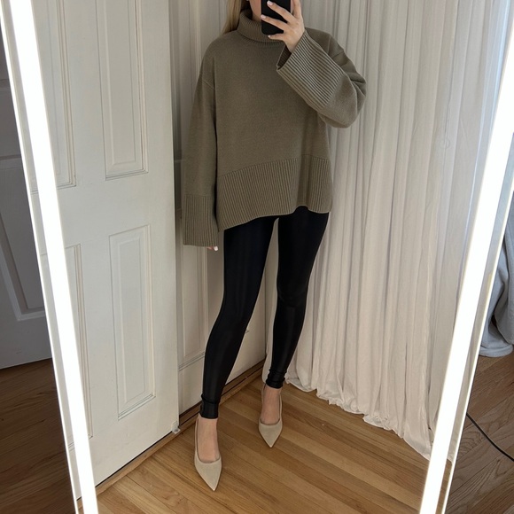 H&M Cashmere-blend Turtleneck Sweater - Picture 6 of 6